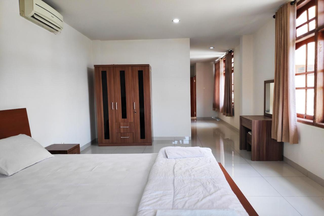 OYO 90058 Pondok Seruni Denpasar  Bagian luar foto